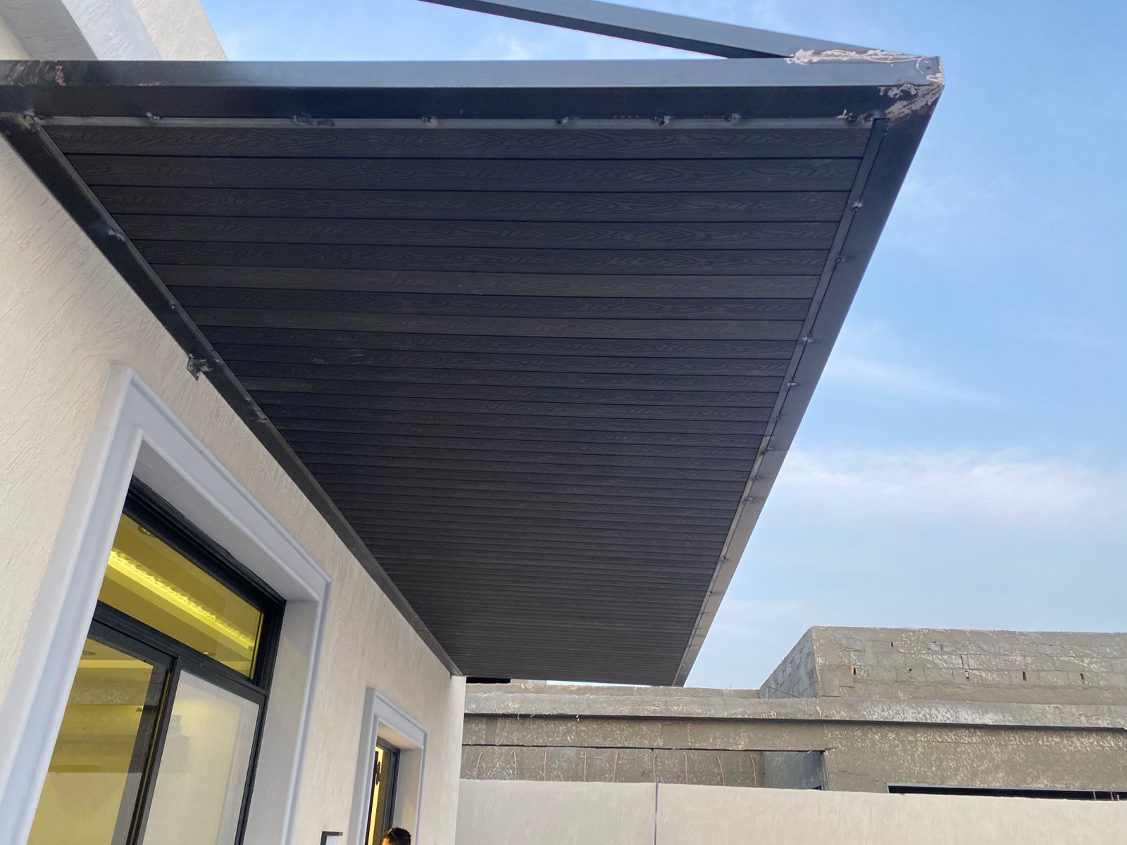 مضلات وسواتر الدمام